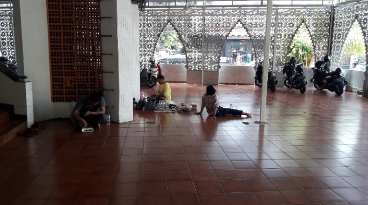 Masjid Cut Nyak Dien Di Seputaran Gondangdia