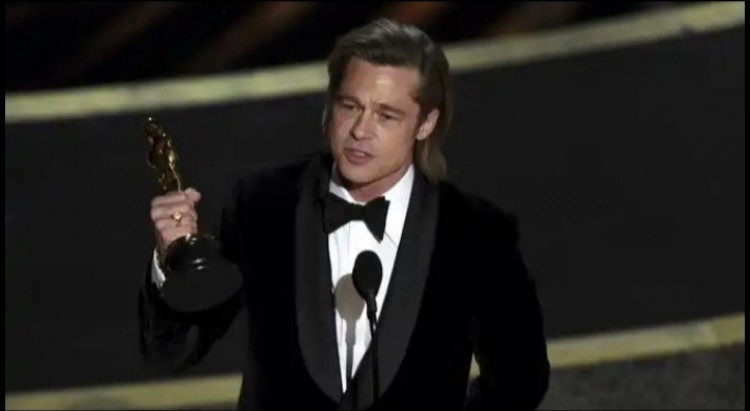 Brad Pitt Meraih Oscar Pertama